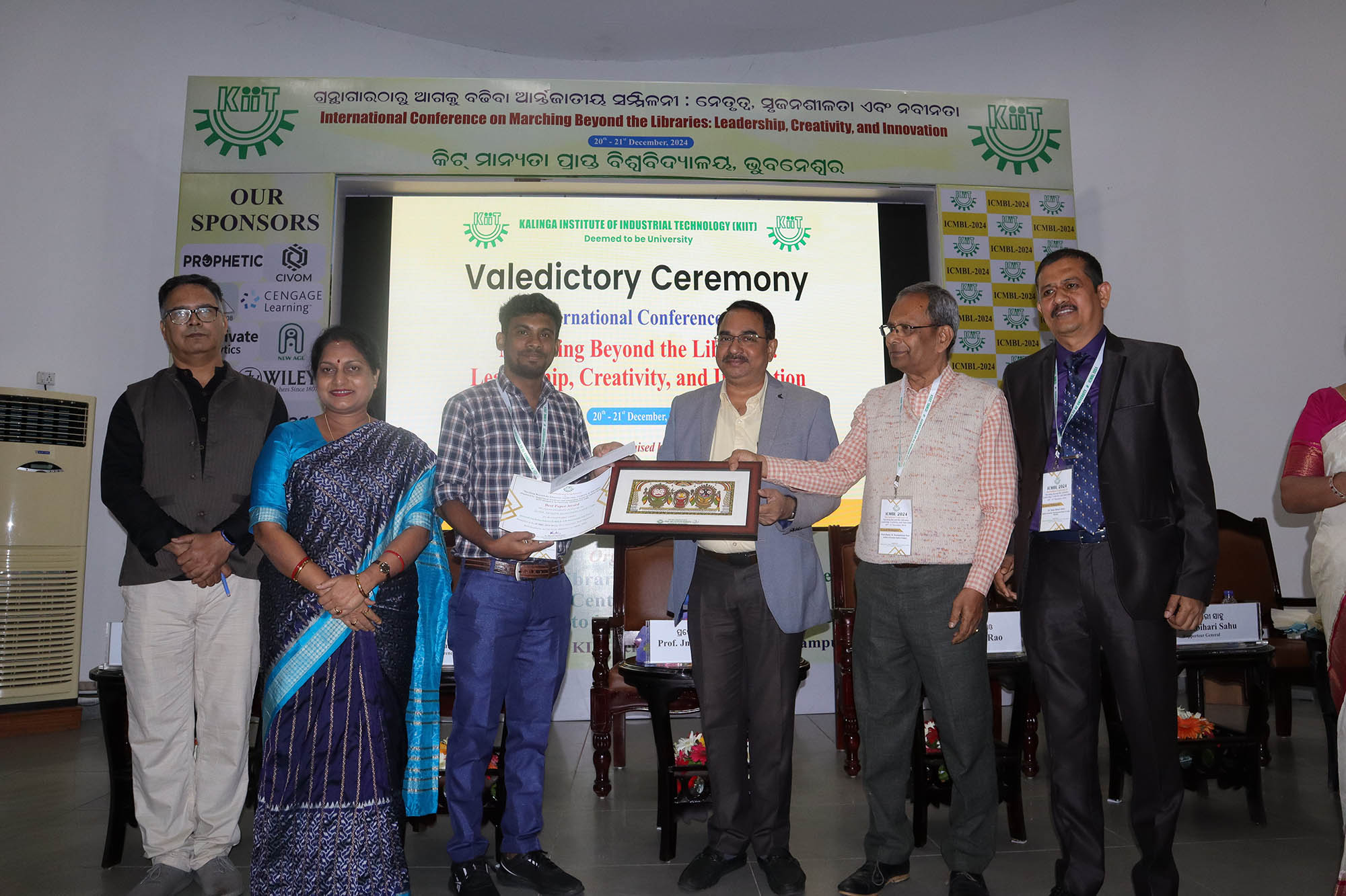 Best Paper Presenter.